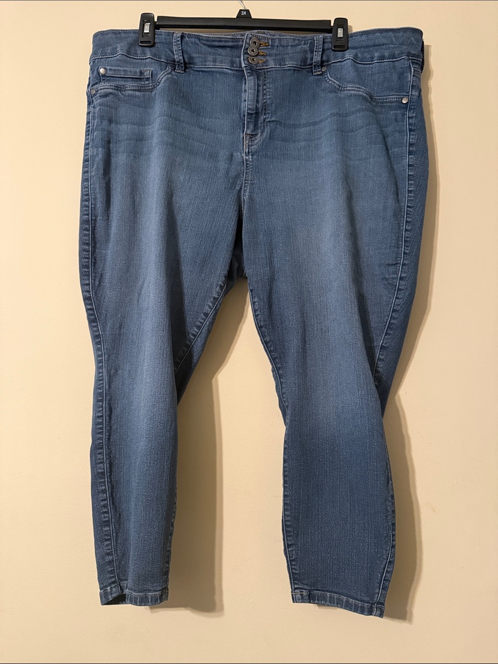 torrid Blue Ankle Crop Stretch Jeans
